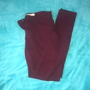 LIGHT BURGUNDY JEANS